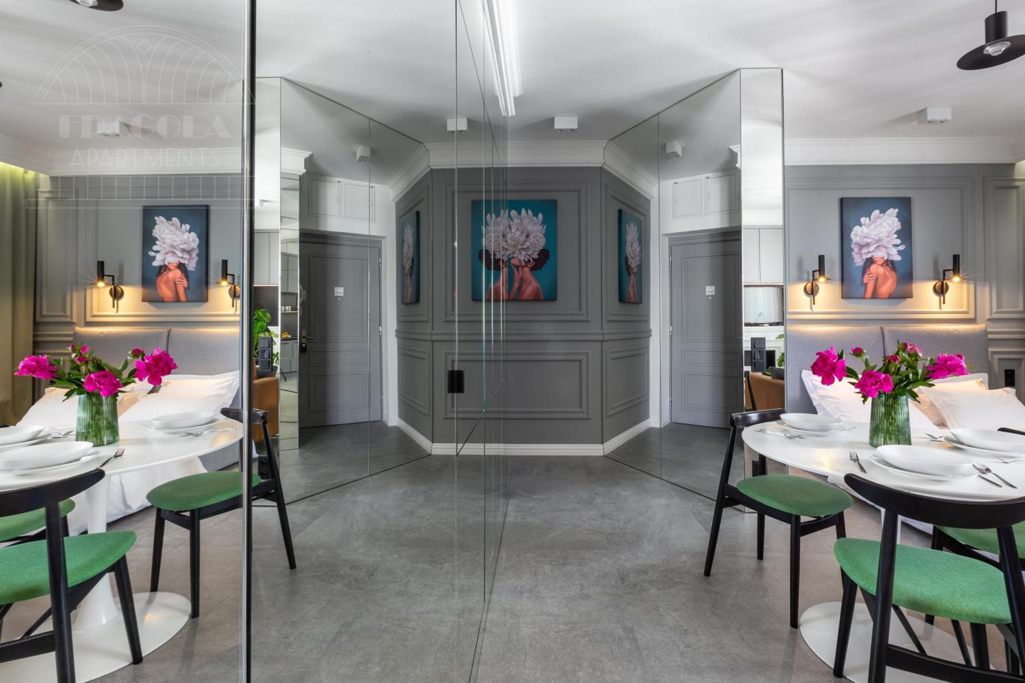 Feminine Fragola Apartment Krakau